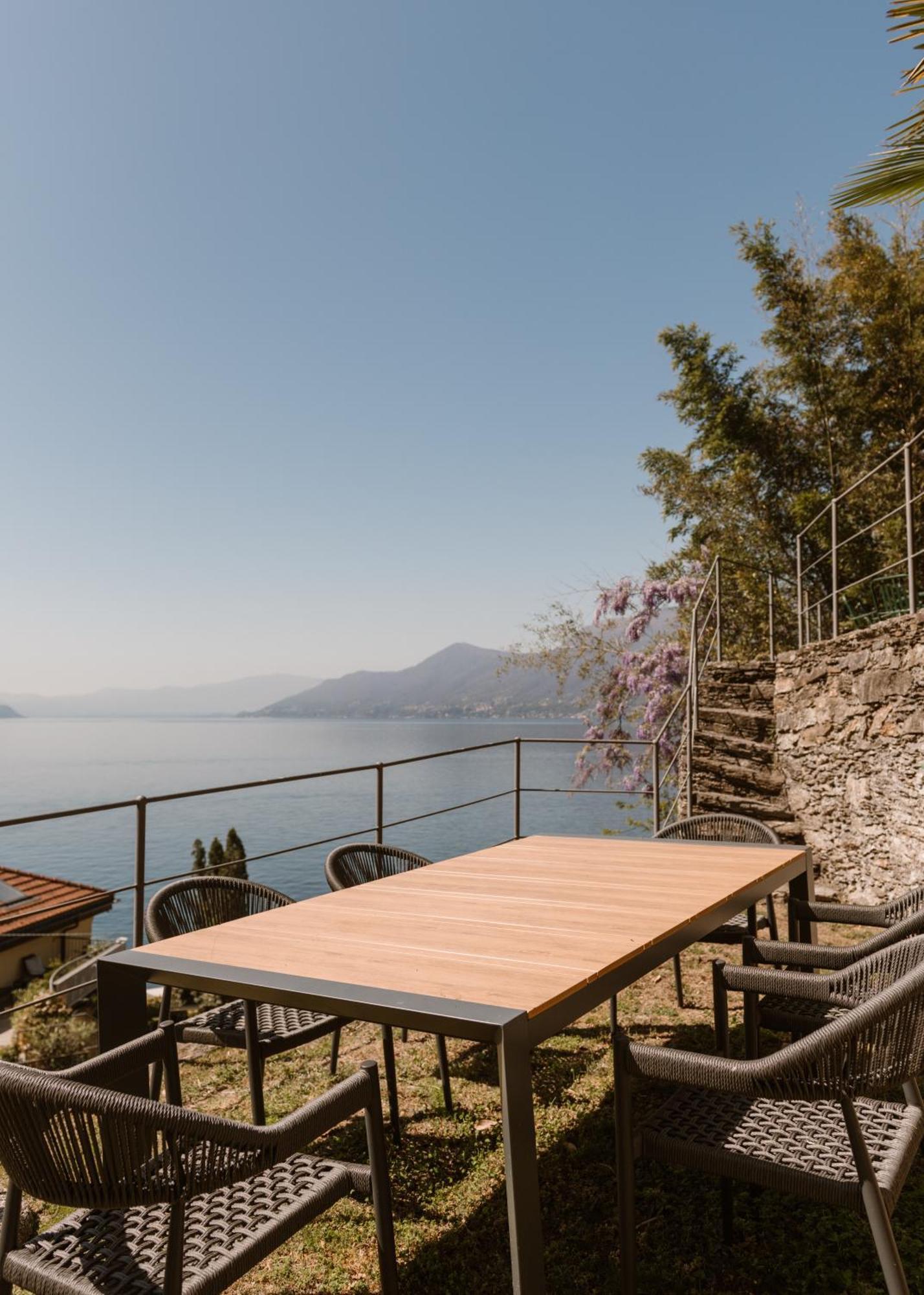 Charming Moment Di Villa Porta - Casa Dolce Luino Extérieur photo